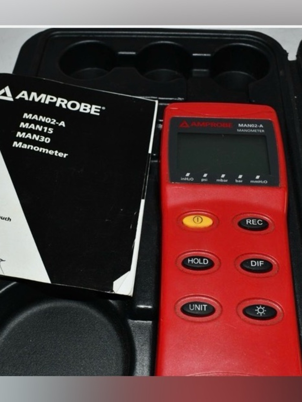 AMPROBE Red Digital Manometer - MAN02-A/MAN15/MAN30